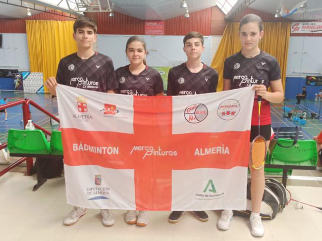 Asier Torres, de la EDM Mercapinturas, campeón de Andalucía sub-15 de bádminton