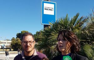 Adelante Andalucía llega a la Universidad, pero no en bus