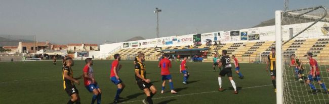 El Berja CF gana en Cúllar Vega y mantiene sus expectativas de ascenso