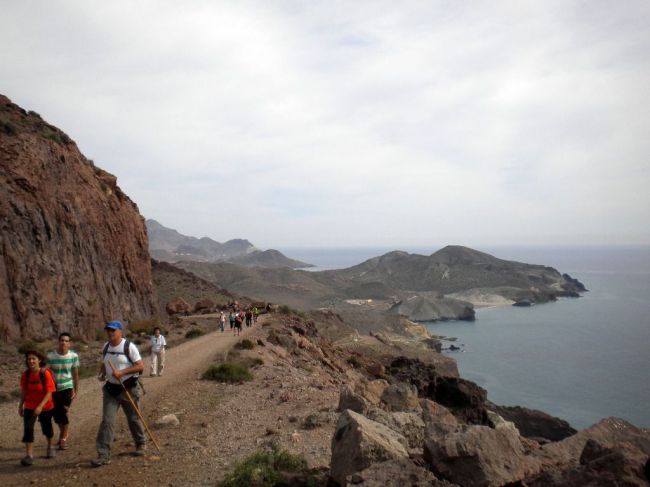 Los más aventureros podrán descubrir Río Verde con una ruta de senderismo