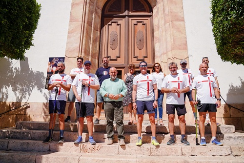 El presidente de Diputación entre los 50.000 peregrinos del Cristo de la Luz