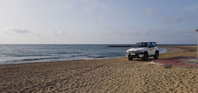 Rescatan el cadáver de una mujer desaparecida desde mediodía en una playa de Pulpí