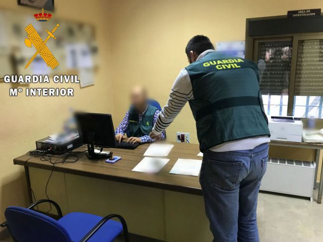 La Guardia Civil detiene a dos personas por el hurto de dos televisores