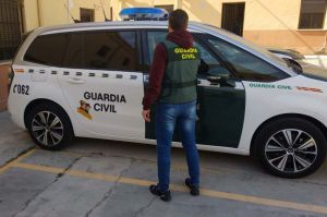 Para evitar pagar unas multas denuncia que le han robado el coche