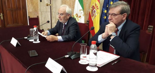 El Gobierno justifica que un senador del PSOE haga una rueda de prensa en la Subdelegación