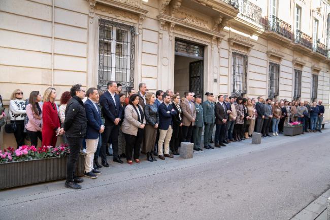 Almería se une en recuerdo de los guardias civiles fallecidos en Barbate