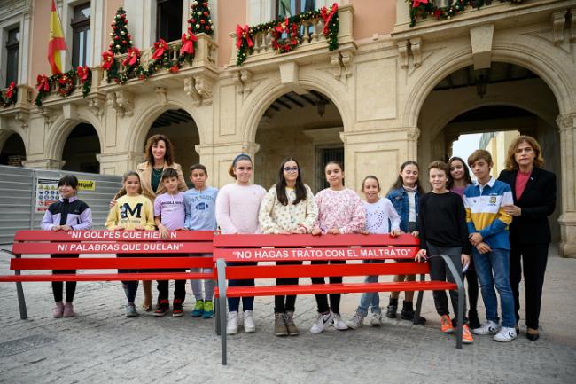 El Consejo Local de la Infancia alza la voz contra la violencia de género