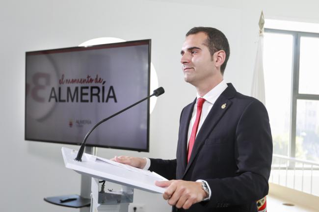 El alcalde hace balance de su gestión y asegura que “es el momento de Almería”