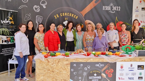 El espacio culinario de la Feria del Mediodía realza el valor de la mujer 