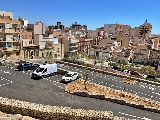 El Ayuntamiento pone en uso el nuevo aparcamiento junto al Cerro de San Cristóbal