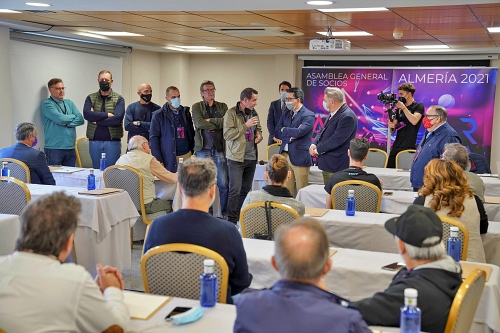 Diputación y Ayuntamiento apoyan a la Asociación de Representantes del Espectáculo de Andalucía en su asamblea en Almería