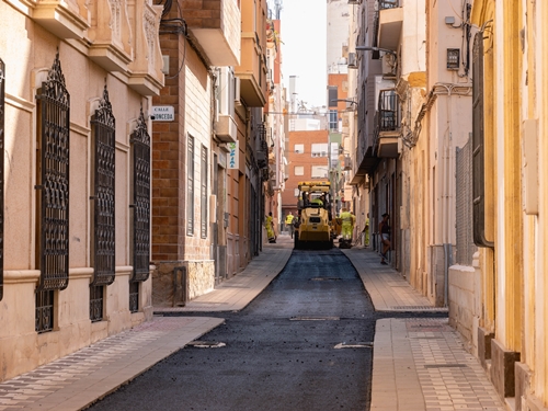 Las obras de remodelación integral de la calle Las Cruces y su entorno encaran la recta final