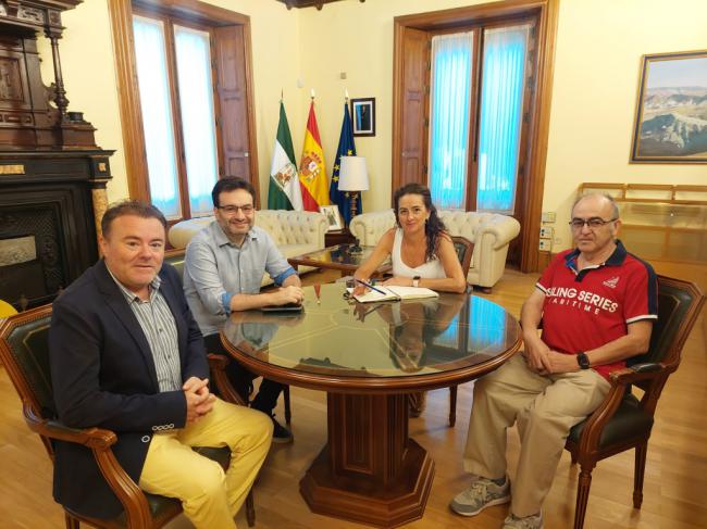 La delegada del Gobierno recibe a la Asociación de Periodistas Deportivos de Almería