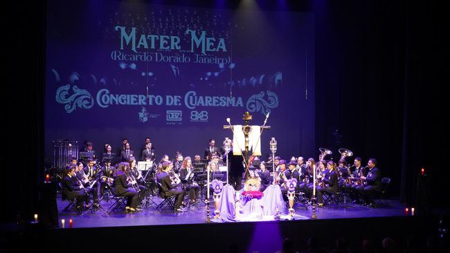 Emotivo concierto de Cuaresma con la Banda de Música de Berja y Dani de Baza