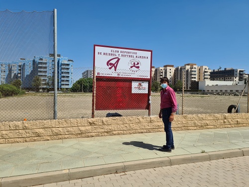 Cs reclama la mejora del campo de béisbol de la Vega