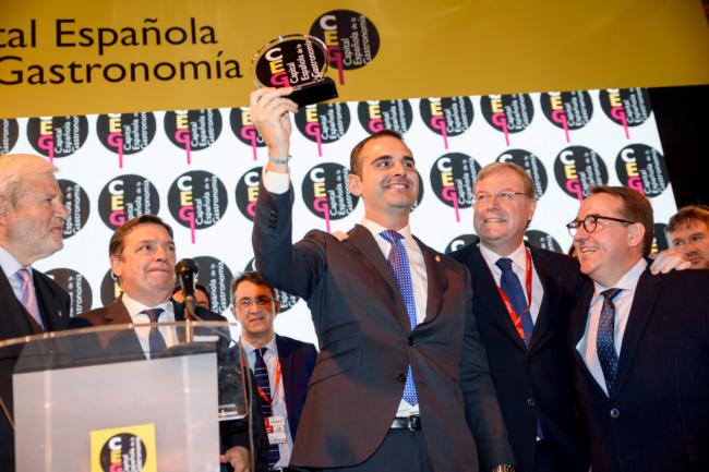 La Razón premia a Almería 2019 como Imagen de Andalucía en la categoría de 'Turismo y Eventos'