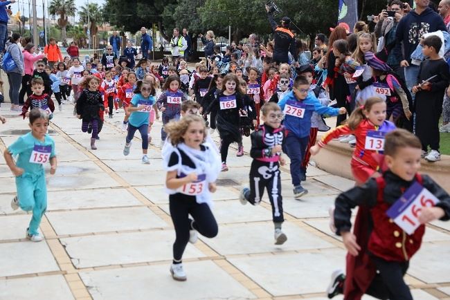 Éxito en la IX Carrera y Marcha de Halloween en El Ejido