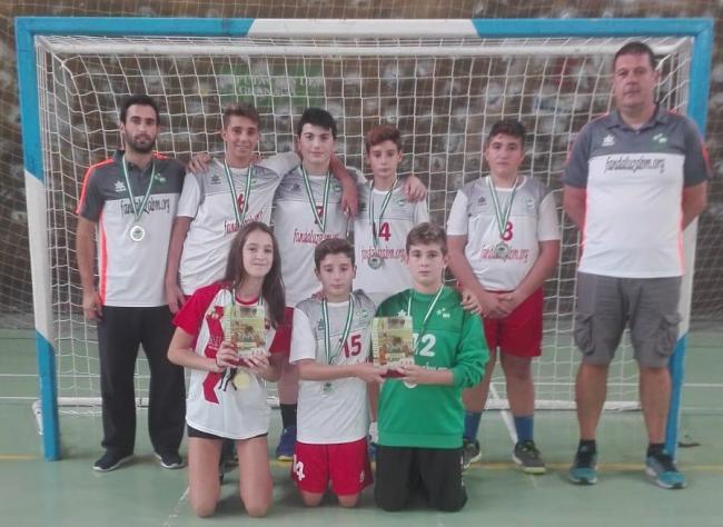 Jogadores del CBM Bahía de Almería en las Selecciones Almerienses campeona y subcampeona de Andalucía