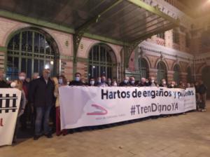 El PSOE evita la foto con la Mesa del Ferrocarril pidiendo la Alta Velocidad