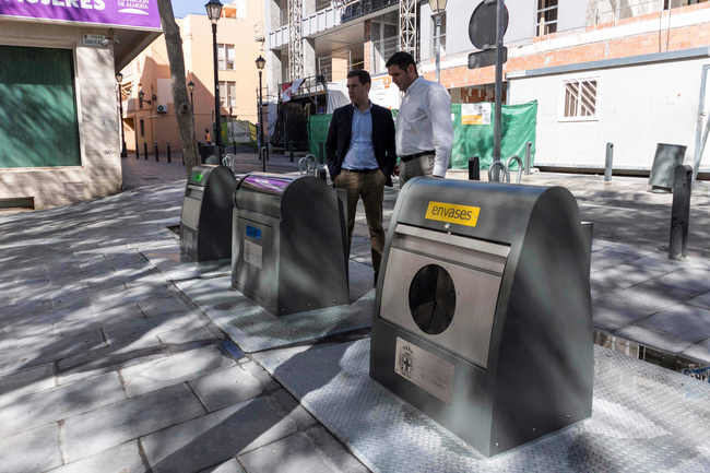 Nuevos contenedores soterrados de la Plaza Marín