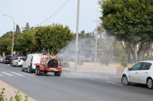 Vícar Intensifica La Campaña De Desinsectación En Todos Los Barrios