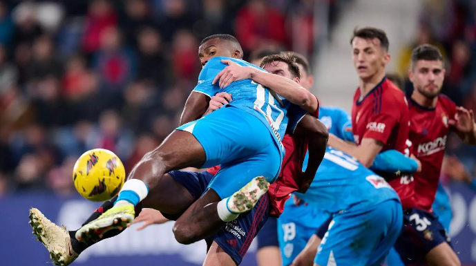 Osasuna vence a la UD Almería en un encuentro decepcionante