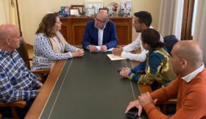 Carmen Crespo realiza una visita institucional al Ayuntamiento de Sorbas