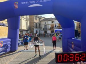 Alejandro Muñoz y Esther Gálvez ganan la sexta prueba del Circuito Provincial de Carreras Populares de la Diputación