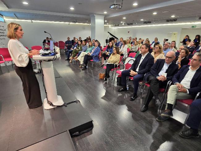 Alianza institucional en la clausura de las jornadas de difusión FEDER