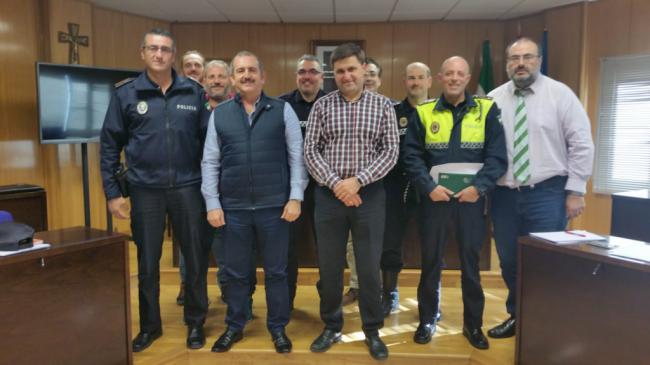 La Policía Local de Roquetas pone en marcha la 'Campaña de Navidad'