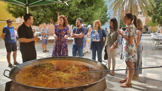 María del Mar Vázquez se suma a la convivencia del barrio de la Plaza de Toros