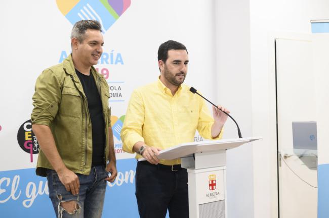 Así recibió Carlos Felipe el premio al Mejor Fotógrafo de Boda de Europa 2019