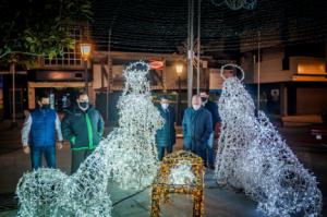 Roquetas de Mar enciende la Navidad en todas sus calles