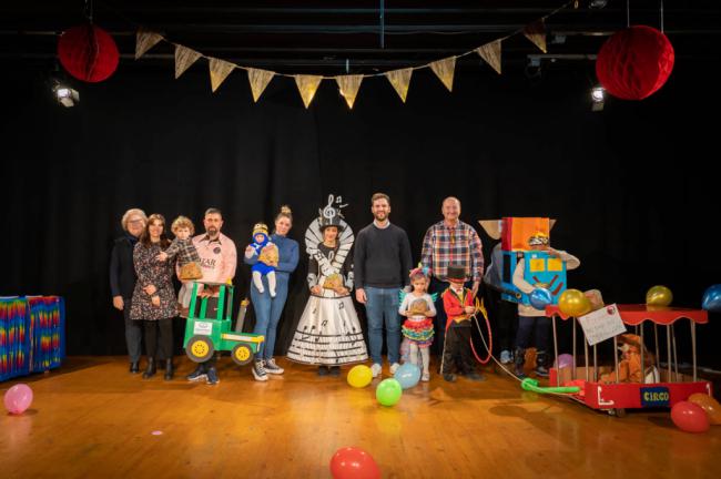 Los más pequeños dan color al Concurso de Carnaval Infantil y Disfraces de Roquetas de Mar