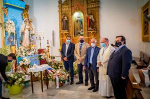 Emotiva ofrenda floral en honor a la Virgen del Rosario