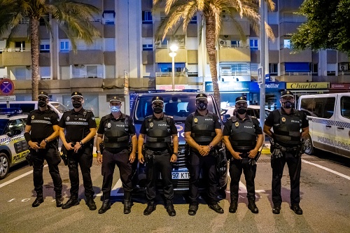 El Ayuntamiento de Roquetas especializa a un grupo de sus policías en #COVID19