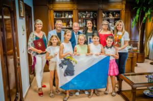 La bailaora roquetera María Carricondo recibe la medalla de oro de la Orden de la Sonrisa en Polonia