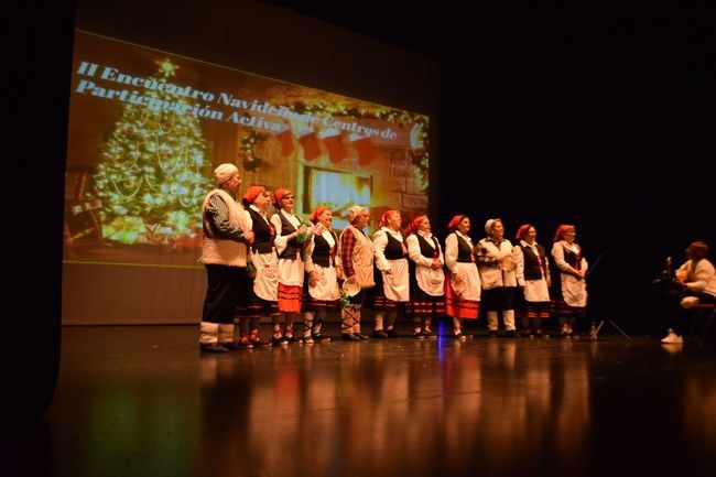 Vicar acoge a los 300 mayores del II Encuentro Navideño De Centros De Participación Activa Del Poniente