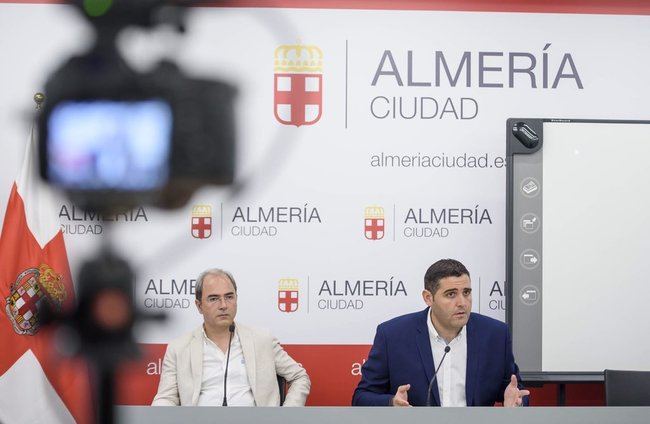 La 'app' 'Almería Ciudad' dará información sobre el estado de la playas y permitirá comunicar incidencias