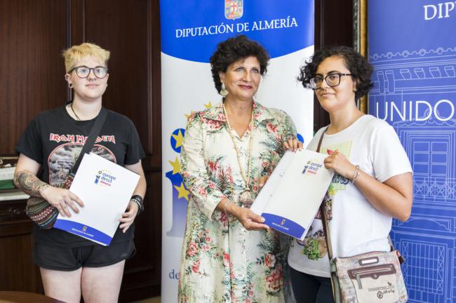 Dos nuevas voluntarias viajan a Polonia con Iniciativas Europeas de Diputación