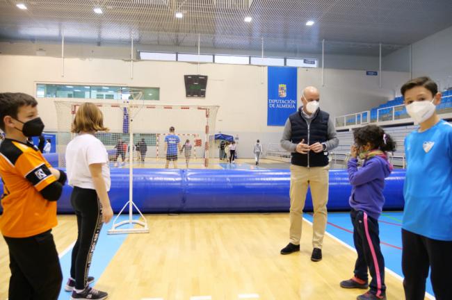 Diputación fomenta los valores del deporte en equipo para niños de Paterna, Bayárcal, Gérgal y Abla 
 