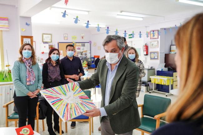 ‘Despiertan emociones’ de la Residencia Asistida y escolares de La Cañada y El Toyo