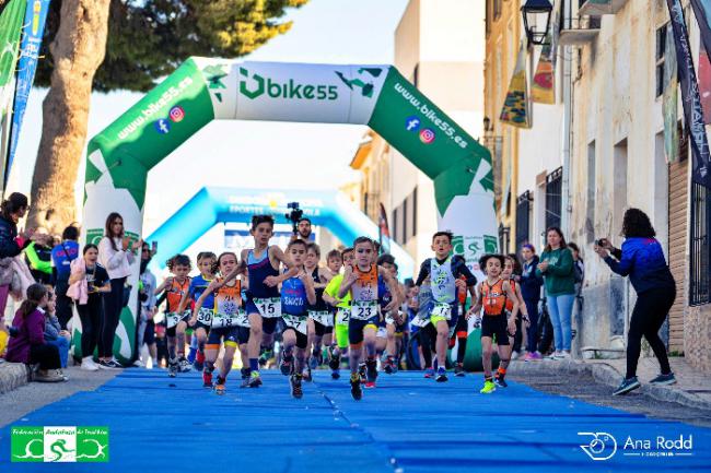 180 menores en el V Duatlón de Menores “Ciudad de Tíjola”