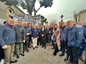 El PP se une a los regantes contra el recorte del trasvase Tajo-Segura