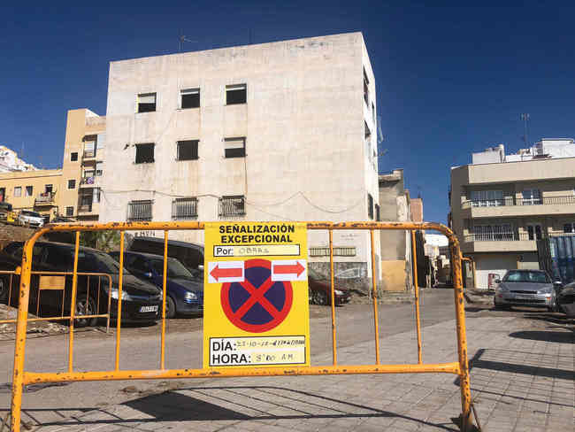 La ampliación de la calle Pósito arrancan el martes con la demolición de un edificio