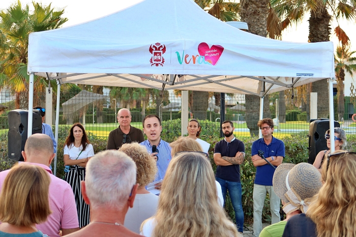 El alcalde de Vera inicia una gira por los barrios en contacto con la ciudadanía