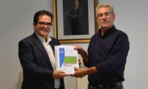 El Ayuntamiento de Turrillas recibe el proyecto del futuro campo de fútbol