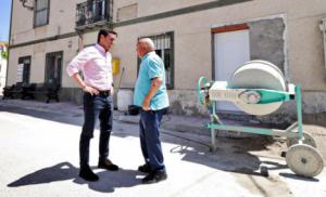 Obras de mejora de espacios públicos en Santa Cruz de Marchena y Benitagla