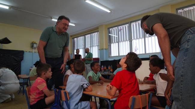 La Escuela de Verano de Berja en la EEI Barajas atiende a 17 menores