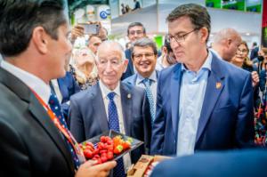 Amat acompaña a las empresas de Roquetas en Fruit Attraction 2022